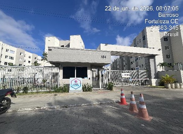 Apartamento em Fortaleza, Barroso, Rua B, N. 184, Apto 304, Bl 6 Lt 1 Qd 3, CE. Área: 45.82m2
