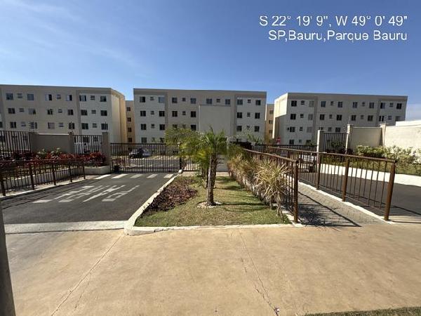 Apartamento em Bauru, Jardim Country Club, Rua Augusto Paulo Lima, N. 1-166, Apto 302, Bl 2 Vg 89, SP. Área: 39.3m2