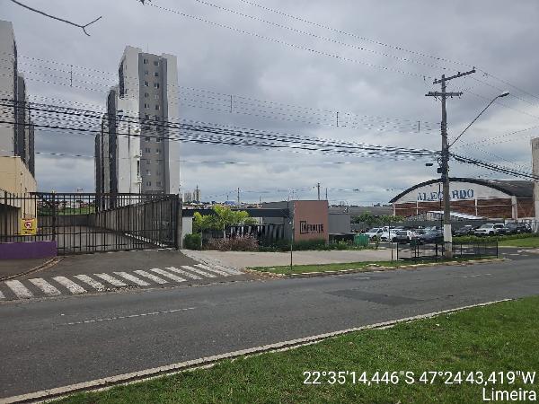 Apartamento em Limeira, Roseira, Avenida Doutor Lauro Correa Da Silva, N. 3230, Apto 41, Tr 03 Vg 09, SP. Área: 50.59m2