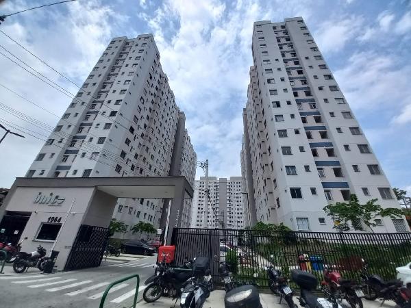 Apartamento em Rio de Janeiro, Bonsucesso, Avenida Itaoca, N. 1064, Apto 1007, Lt 01, Pal 49669, Vaga Indistinto, RJ. Área: 39m2