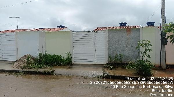 Casa em Belo Jardim, Euno Andrade Da Silva, Jose Luiz Da Silva, N. 24, Qd43 Lt 43 Antiga Rua Projetada Nº 33, PE. Área: 40m2