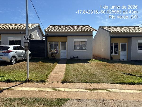 Casa em Rio Verde, Conjunto Residencial De Casas Flamboyant, Rua 03, N. 182, Casa 10, Lt 10, Qd 05, GO. Área: 45.69m2