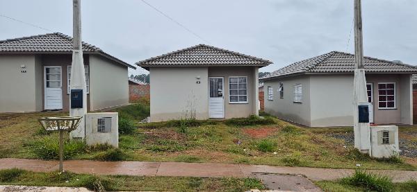 Casa em Itapetininga, Loteamento Cristovao Colombo, Rua Eugenio Nogueira, N. 627, Lt 34 Qd U, SP. Área: 43.85m2