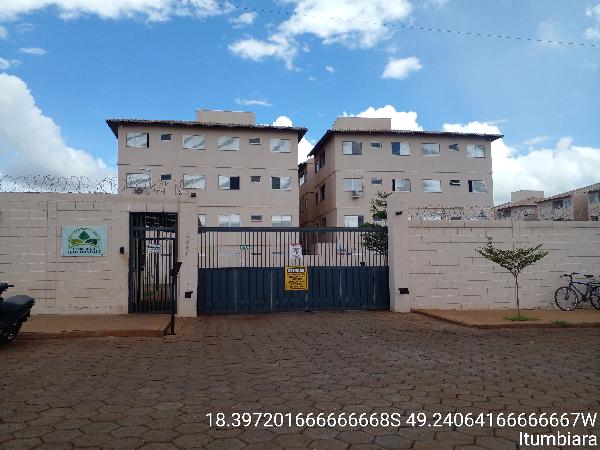 Apartamento em Itumbiara, Residencial Alto Do Trindade, Avenida Perimetral Norte, N. 5460, Apto 202, Lt 01 Qd A Bl P, GO. Área: 49.37m2