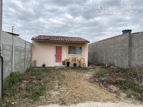 Casa em Belo Jardim, Euno Andrade Da Silva, Rua Joao Pedro Sobrinho, N. 27, Lt 36 Qd 51, PE. Área: 40m2