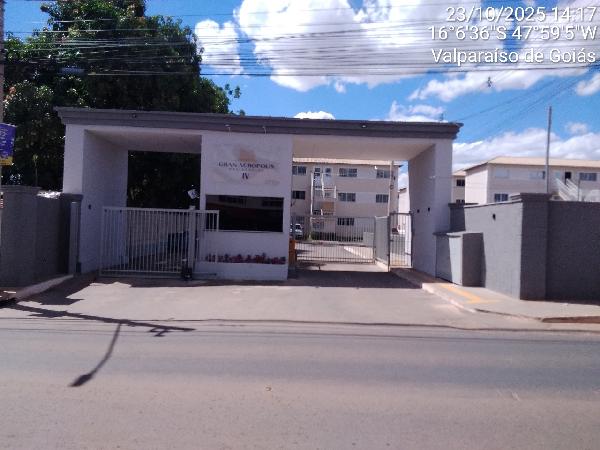 Apartamento em Valparaíso de Goiás, Chacaras E Mansoes Santa Maria, Rua 8, N. Sn, Apto 101, Bl 20, Ch 37, Qd 08, GO. Área: 73.76m2