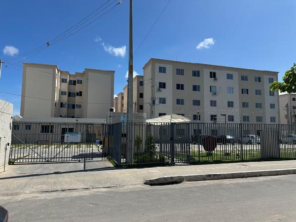 Apartamento em Paulista, Maranguape I, Rua Maria Emilia Boeckmann, N. 717, Apto 201, Bl 07, PE. Área: 41.79m2