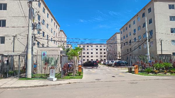 Apartamento em Rio de Janeiro, Guaratiba, Rua Projetada 02, N. 285, Apto 203, Bl 07, Lt 06, Pal 49516, RJ. Área: 0.4m2