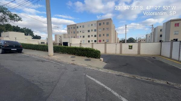 Apartamento em Votorantim, Vila Pedroso, Rua Norberto Claudio Paes Vieira, N. 80, Apto 203, Bl 03 Vg 58, SP. Área: 39.12m2