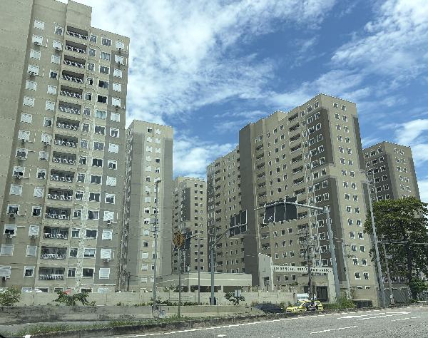Apartamento em Rio de Janeiro, Del Castilho, Avenida Pastor Martin Luther King Jr, N. 989, Apto 1402, Lt 3 Pal 49.596 2º Cat. Bl 01 T 01, RJ. Área: 35m2