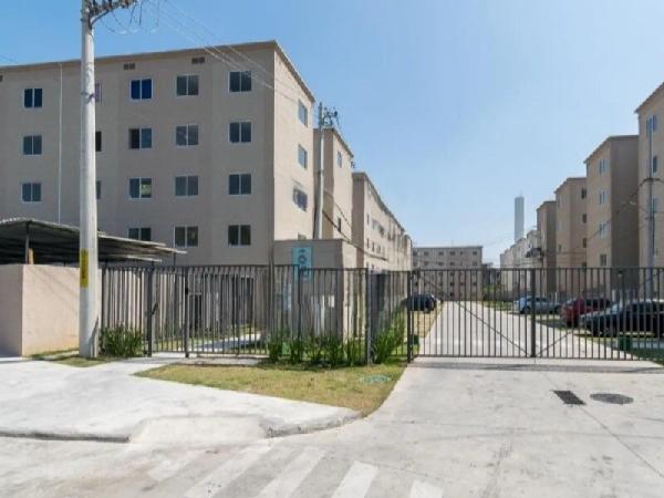 Apartamento em Rio de Janeiro, Bras De Pina, Avenida Marlene Cunha, N. 400, Apto 103, Bl 04, RJ. Área: 40m2