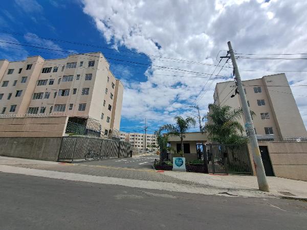 Apartamento em Rio de Janeiro, Santa Cruz, Rua Macapa, N. 273, Apto 302, Bl 07, RJ. Área: 41.07m2