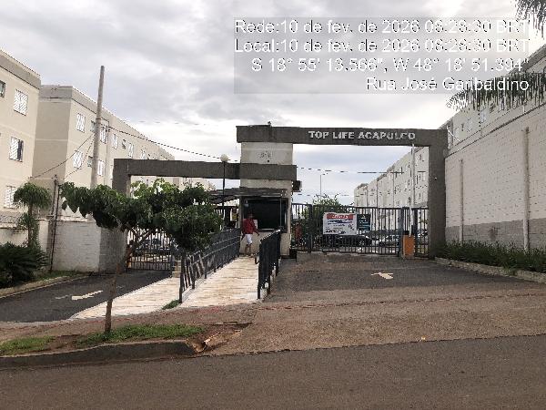 Apartamento em Uberlândia, Chacaras Tubalina E Quartel, Rua Jose Garibaldino, N. 350, Apto 202, Bl 27 Pav 02 Lt 138-A Vg 427, MG. Área: 39.3m2