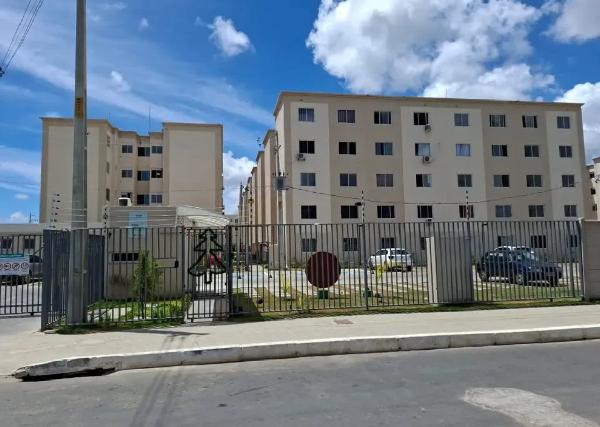 Apartamento em Paulista, Maranguape I, Rua Maria Emilia Boeckmann, N. 717, Apto 302, Bloco 9, PE. Área: 41.79m2