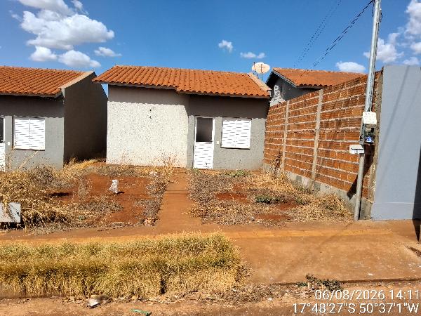 Casa em Santa Helena de Goiás, Solar Planalto, Rua Das Flores, N. 433, Lt 33 Qd 20, GO. Área: 46.02m2