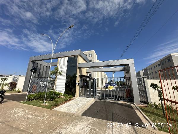 Apartamento em Bauru, Parque Viaduto, Avenida Maria Ranieri, N. 13-27, Apto 401, Bl 08, Vaga 77, SP. Área: 39.3m2