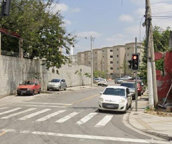 Apartamento em Rio de Janeiro, Bras De Pina, Avenida Marlene Cunha, N. 400, Apto 506, Bl 06, RJ. Área: 40m2