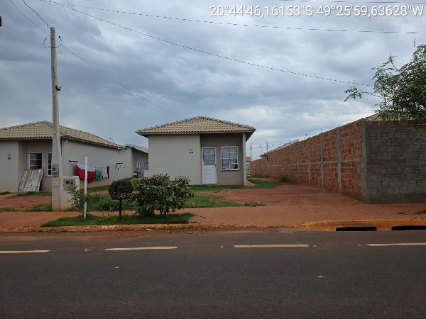 Casa em São José do Rio Preto, Residencial Jose Bernardes Coelho, Avenida Gracinda Maria Fernandes, N. 170, Antiga Av Projetada 1, SP. Área: 43.85m2