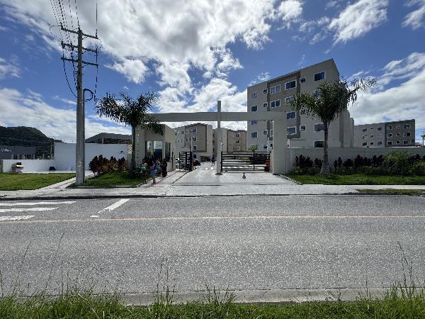 Apartamento em Palhoça, Bela Vista, Avenida Paulo Roberto Vidal, N. 2050, Apto 401, 4º Pav, Bl 25, SC. Área: 43.8m2