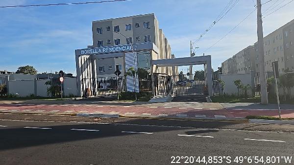 Apartamento em Bauru, Parque Viaduto, Avenida Maria Ranieri, N. 13-27, Apto 201, Bl 06, SP. Área: 39.3m2