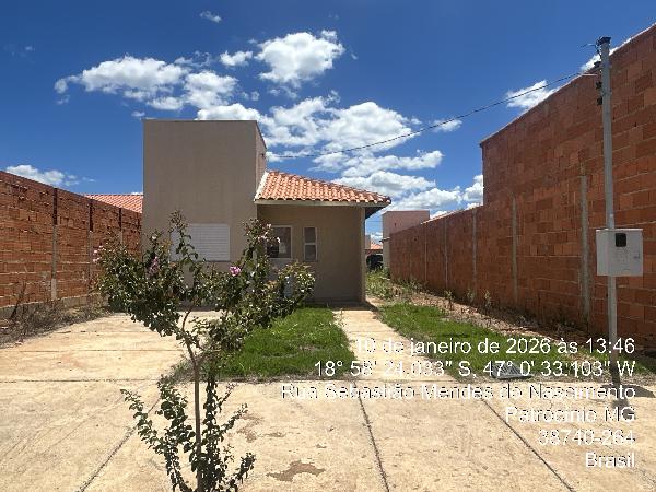 Casa em Patrocínio, Padre Pio, Rua Sebastiao Mendes Do Nascimento, N. 982, Lt 06 Qd 60 Setor 48, MG. Área: 49.76m2
