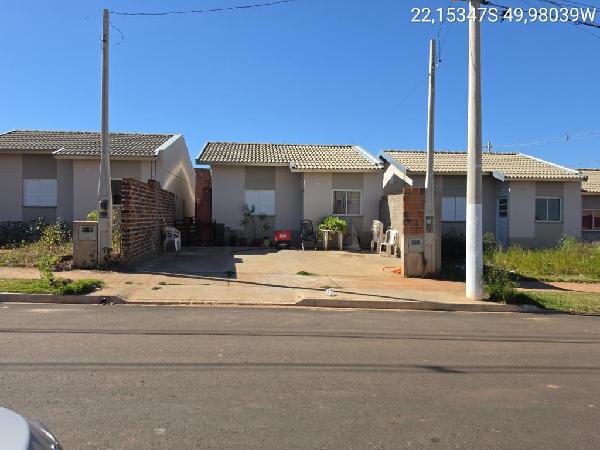 Casa em Marília, Terras De Sao Paulo I, Rua Benedito Corona, N. 177, Lt 21 Qd W, SP. Área: 45.59m2