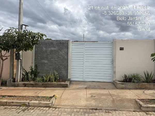 Casa em Belo Jardim, Euno Andrade Da Silva, Rua Jose Luiz Da Silva, N. 19, Lt 05 Qd 045, PE. Área: 40m2
