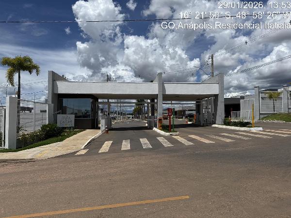 Casa em Anápolis, Residencial Itatiaia, Rua Vira Copos, N. 188, Casa 20 Qd 8 Gl 3 Qd 609, GO. Área: 56.4m2