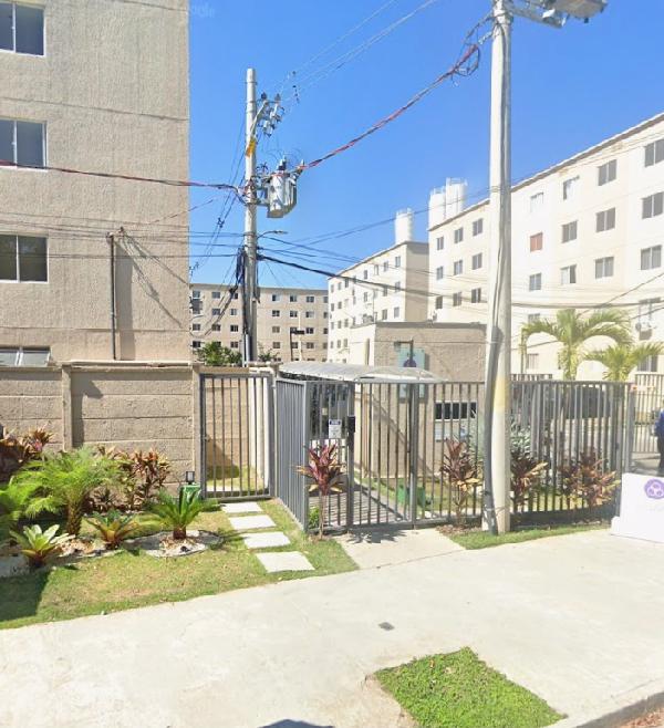 Apartamento em Rio de Janeiro, Guaratiba, Rua Projetada Dois, N. 285, Apto 303, Bloco 9, RJ. Área: 40m2