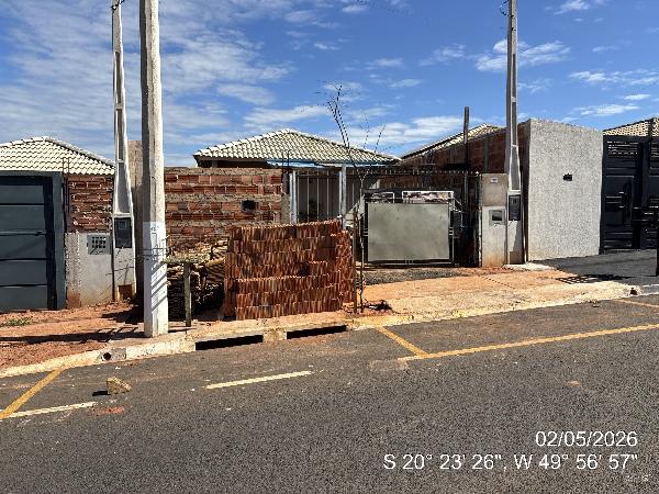 Casa em Votuporanga, Parque Esplanada, Avenida 2, N. 1859,, SP. Área: 43.85m2