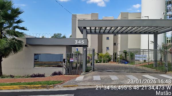 Apartamento em Matão, Jardim Novo Mundo, Rua Nelson Bernardi, N. 345, Apto 11, Bl C Torre 01, SP. Área: 43.06m2