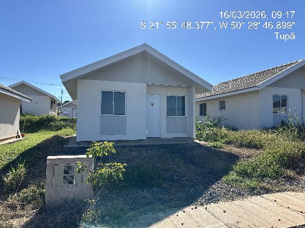Casa em Tupã, Conjunto Habitacional Antonio Pereira Ga, Rua Jose Simoes, N. 210, Lt 248 Qd 9, SP. Área: 45.63m2