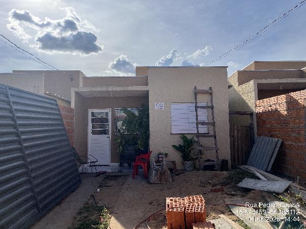 Casa em Várzea Grande, Paiaguas, Rua Pedro, N. Sn, Area 30b Quadra 106, MT. Área: 59.84m2