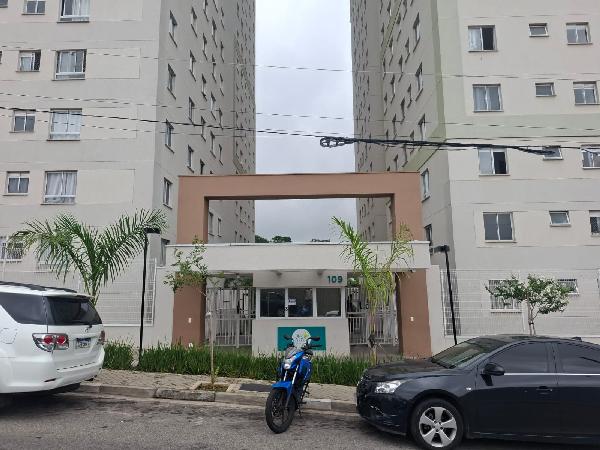 Apartamento em Carapicuíba, Pousada Dos Bandeirantes, Rua Reseda, N. 109, Apto 135, Torre 04, SP. Área: 35.02m2