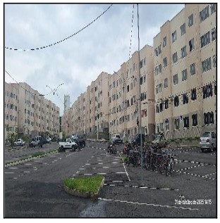 Apartamento em Rio de Janeiro, Santa Cruz, Rua Macapa, N. 273, Apto 205, Bl 02, RJ. Área: 41.07m2