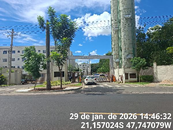 Apartamento em Ribeirão Preto, Jardim Ouro Branco, Rua Professor Aylton Ricoy De Oliveira, N. 925, Apto 301, Bl. 1, SP. Área: 40.82m2