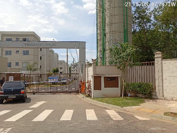 Apartamento em Ribeirão Preto, Jardim Ouro Branco, Rua Professor Aylton Ricoy De Oliveira, N. 925, Apto 303, Pav 03, Bl 25, SP. Área: 40.82m2