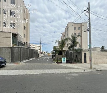 Apartamento em Rio de Janeiro, Santa Cruz, Rua Macapa, N. 273, Apto 205, Bl 07, RJ. Área: 41.07m2