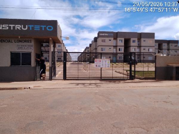 Apartamento em Cidade Ocidental, Lot Recreio Mossoro, Rua Marechal Deodoro, N. Sn, Apto 1001, Bl 10 Lt 13d Qd 06 Vg 1001 Pav Ter, GO. Área: 41.78m2